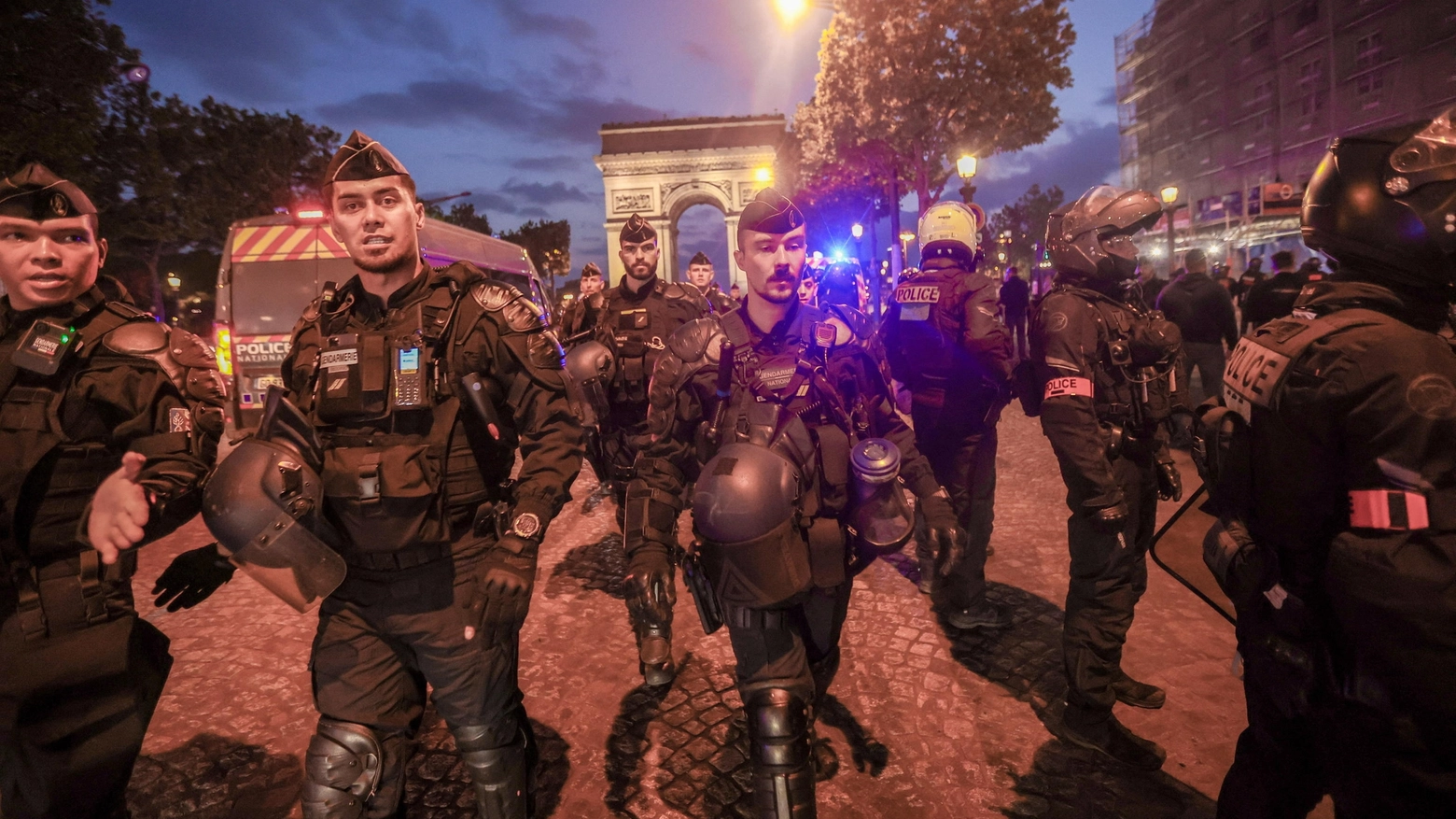 Proteste in Francia: decine di arresti a Parigi, Lione e Marsiglia