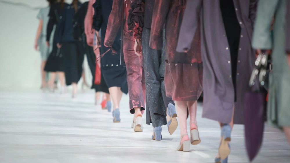 Dal 21 al 27 febbraio 2023 la moda femminile sarà protagonista sulle passerelle milanesi. Qualche assenza pesante
